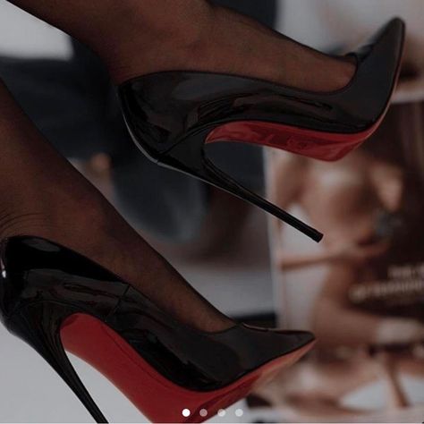 Christian Louboutin So Kate, So Kate, Louboutin Shoes, Christian Louboutin Shoes, Christian Louboutin, High Heels, Romance, Pumps, Heels