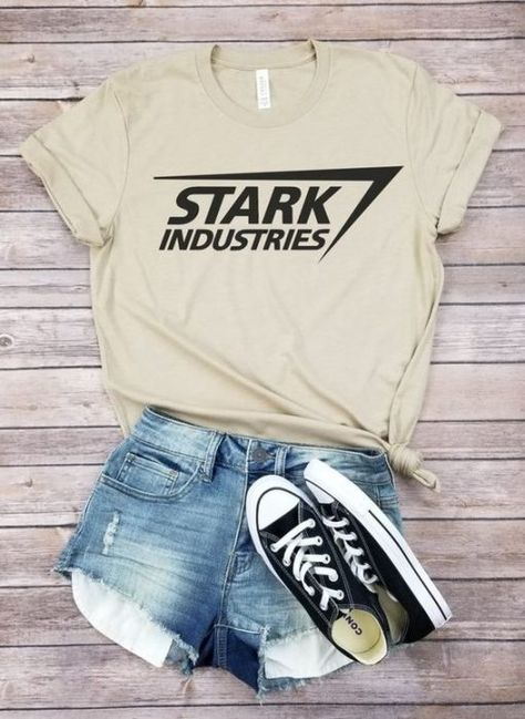 Marvel Merch, Stark Industries, Marvel Clothes, Marvel Merchandise, Movie T Shirts, Tony Stark, Narnia, Mode Vintage, Ladies Dress Design