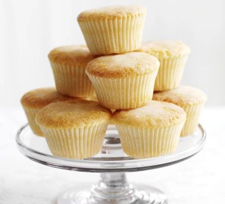 Lemon Drizzle Icing, Lemon Drizzle Cupcakes, Turnip Cake, Food Thoughts, Lemon Drizzle Cake, Australian Vintage, Drizzle Cake, Lemon Drizzle, Fairy Cakes