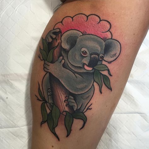 Koala Tattoo Ideas, Dragon Tattoo With Flowers, Koala Tattoo, Sloth Tattoo, Australian Tattoo, Capricorn Tattoo, Bear Tattoo, Tattoo Stencil Outline, Shoulder Tattoos For Women