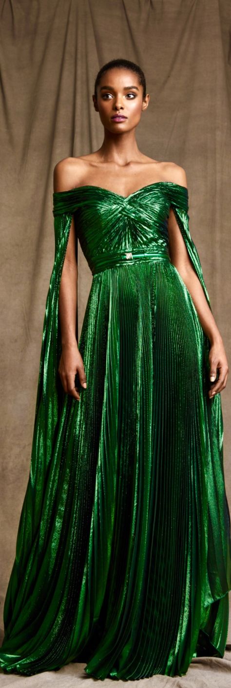 Zuhair Murad pre-fall 2020 Going Green, Stunning Gowns, Zuhair Murad, Maxi Dress Green, Fashion Trend, Guest Dresses, Dresses Long, Wedding Guest Dress, Green Dress