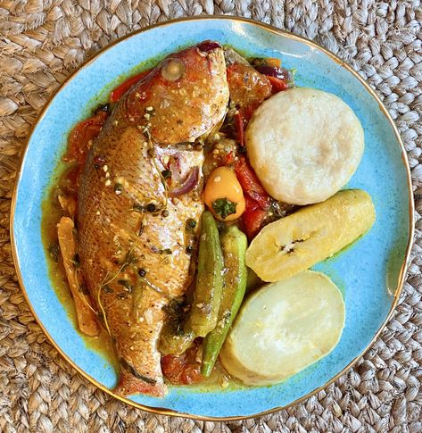 Dominica fish coubouillon recipe Dominica Recipes, Dominica Food, Dominican Meals, Dominica Caribbean, America Recipes, Bakes Recipe, Cultural Dishes, Johnny Cakes, Fish Boil