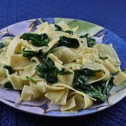 Egg Noodles with Spinach - Allrecipes.com Noodles With Spinach, Recipes With Spinach, Egg Noodle Recipes, Spinach Recipe, Side Dishes For Chicken, Spinach Egg, Buttered Noodles, Spinach Recipes, Best Side Dishes