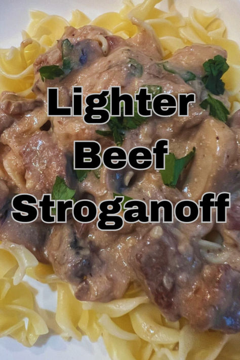 A lighter beef stroganoff that is full of flavor with shallots, garlic and a creamy mushroom sauce with chunks of sirloin steak. Delicious! Beans In Crockpot, Beef Crockpot, Chili Ingredients, Hearty Chili, Sirloin Steak, Crockpot Chili, Creamy Mushroom Sauce, Chili Bowl, Creamy Mushroom