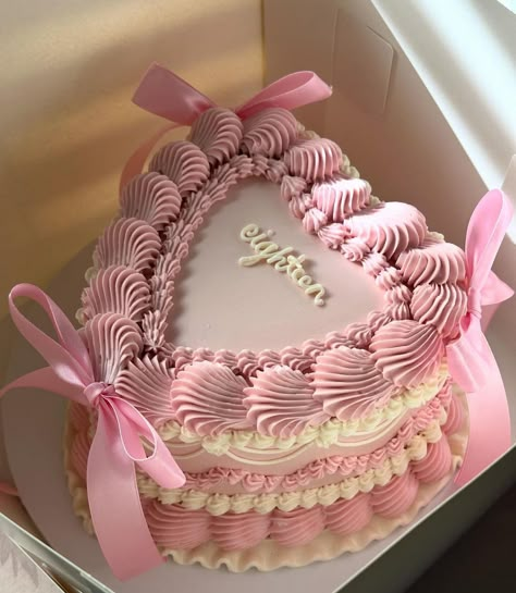 Pink Heart Shaped Vintage Cake, Heart Shaped Vintage Cake, Ugly Cake, Heart Shaped Birthday Cake, Bakery Party, 14th Birthday Cakes, Ugly Cakes, Bow Cake, Teen Cakes