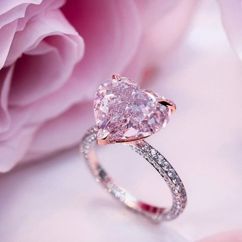 The Most Amazing Heart Solitaire Engagement Rings Which Stole Our Hearts! | WedMeGood Pink Diamonds Engagement, Heart Shaped Diamond Ring, Pink Wedding Rings, Pink Diamond Engagement Ring, Engagement Ring Shapes, Simple Engagement Rings, Engagement Ring Diamond Cut, Dream Engagement Rings, Heart Shaped Diamond