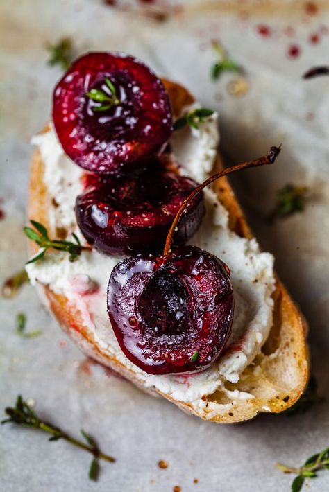 Sep 2, 2019 - A delicious appetizer with a perfect balance of sweet and savoury Whipped Ricotta Toast, Balsamic Cherries, Italian Appetizers Easy, Goat Cheese Crostini, Whipped Ricotta, Ricotta Toast, Roasted Cherry, Think Food, Toast Recipes