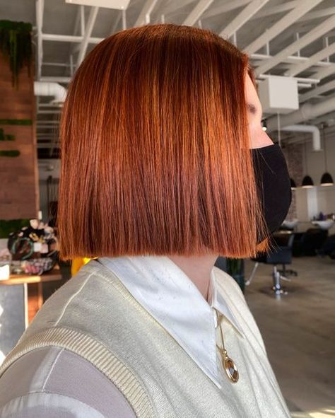 50+ Stunning Red Hair Ideas For A Fiery Look! - The Pink Brunette Red Head Bob, Red Hair Color Bright, Red Hair Bob Haircut, Bright Ginger Hair, Shades Red Hair, Dye Red Hair, Red Hair Dye Ideas, Bob Red Hair, Red Hair Bob