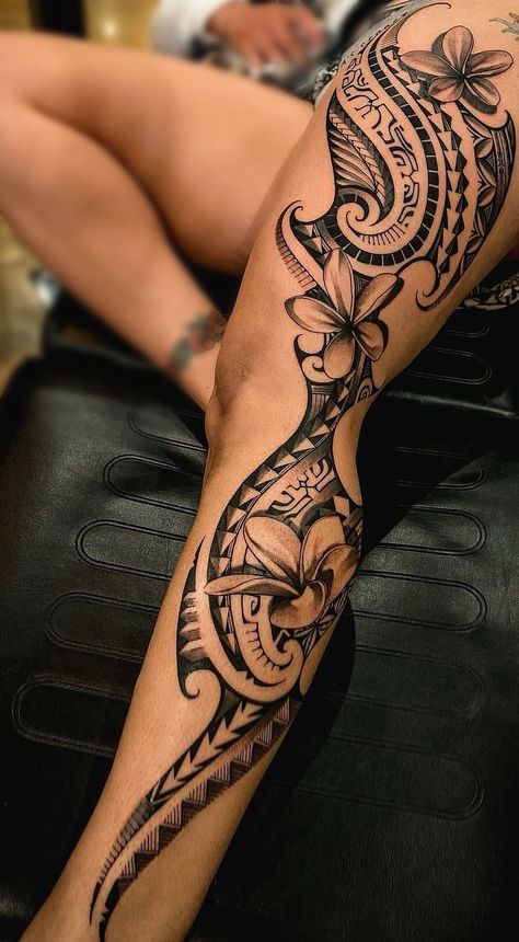 Full Side Body Tattoos For Women, Samoan Tattoo Women, Mens Leg Tattoo, Maori Tattoo Frau, Tattoos Ideas For Women, Polynesian Tattoos Women, Hip Thigh Tattoos, Bauch Tattoos, Hip Tattoos Women