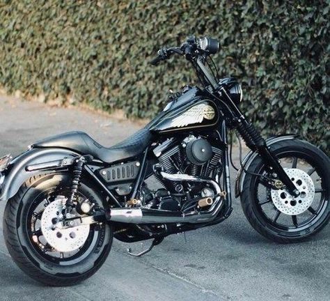 Dyna Club Style, Harley Fxr, Harley Davidson Night Train, Harley Davidson Artwork, Custom Motorcycles Harley, Custom Paint Motorcycle, New Harley, Chopper Bobber, Cafe Racing