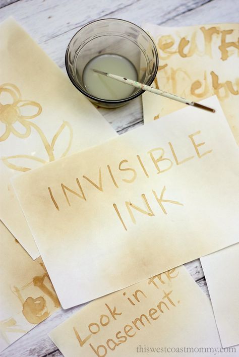 Escape Room Diy, Escape Room For Kids, Escape Room Puzzles, Spy Party, Magic Tattoo, Invisible Ink, Anniversaire Harry Potter, Escape Room Game, Mystery Party