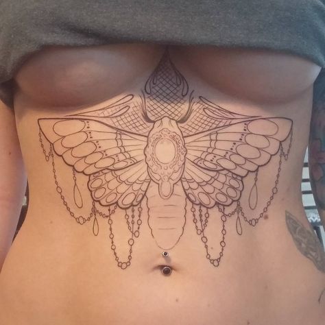 Geode Tattoo, Underbust Tattoo, Underboob Tattoo, Tattoo Color, Moth Tattoo, Cute Little Tattoos, Lace Tattoo, Poke Tattoo, Makeup Tattoos