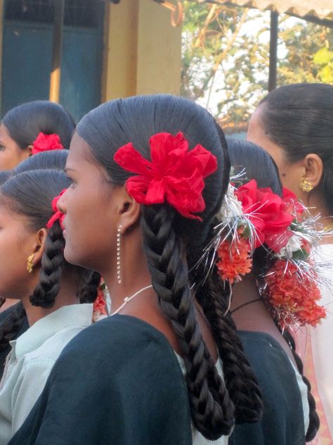 Traditional Mexican Hairstyles, Mexican Hairstyles, Mexican Girl, Traditional Mexican, Hair Reference, Braids For Long Hair, Hair Art, Aesthetic Hair, Pretty Hairstyles