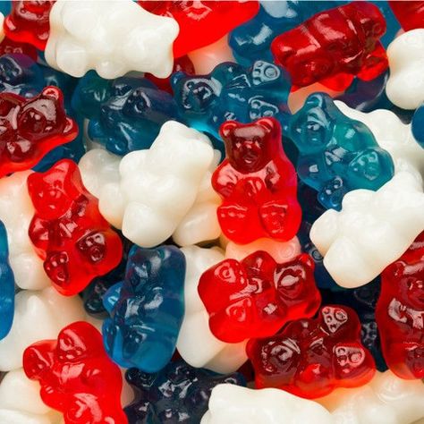 Patriotic Gummy Bears (5 lb) Blue Gummies, Red White Blue Food, Blue Snacks, Summertime Snacks, Gummi Bears, All Candy, Candy Red, Chewy Candy, Blue Food