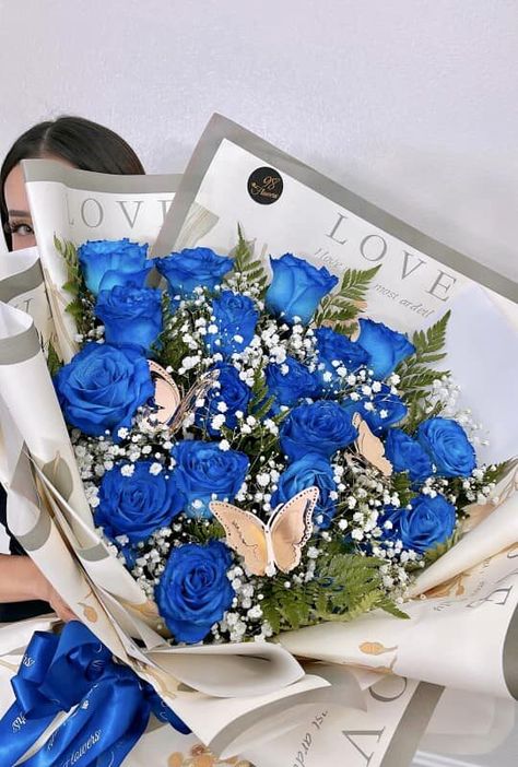 Blue Roses Bouquet, Money Bouquet, Order Flowers Online, Lasting Love, Flower Therapy, Pink Moon, Workout Plans, Local Florist, Flower Ideas