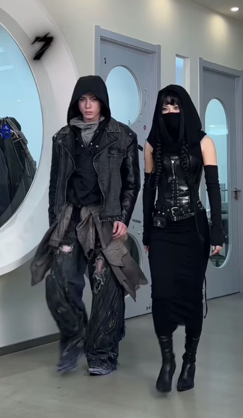 Dystopian Outfits, People Outfits, Techwear Jacket, Dystopian Fashion, Dystopian Future, Futurism, Two People, Edgy Outfits, Goth Fashion