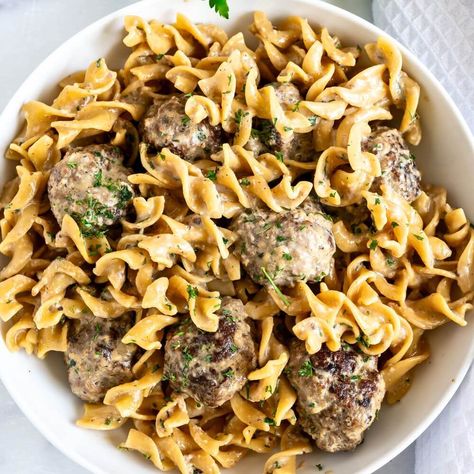 One-Pot Swedish Meatball Pasta Seasoned Meatballs, Swedish Meatball Pasta, Swedish Meat, Cheeseburger Mac, Company Recipes, Kid Cooking, Chicken Meatball, Happy Ideas, Chicken Meatball Recipes