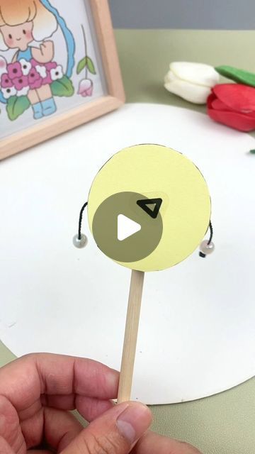 paper crafts creator on Instagram: "Use discarded paper tubes to make a rattle for your baby! #Parentchild #handicraft #Children #creative #handicraft #Handmade #DIY #assistant  paper craft  ideas" Diy Rattle, Baby Instruments, Creative Handicraft, Lungs Art, Paper Craft Ideas, Baby Music, Baby Rattle, Rattles, Lungs