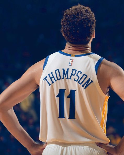 1️⃣1️⃣ Klay Thompson Wallpaper, Thompson Warriors, Golden State Basketball, Curry Nba, Nba Stephen Curry, Splash Brothers, Oracle Arena, Christian Yelich, Bola Basket