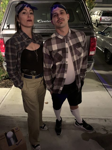 Cholo and chola costume Mexican gangsters chola style cholo style Mexican Gangster Style, Cholo Style Men Gangsters, Cholo Style Men, Gangsta Costume, Chola Costume, Mexican Gangster, Mexican Halloween Costume, Gangster Halloween Costumes, Gangster Outfit