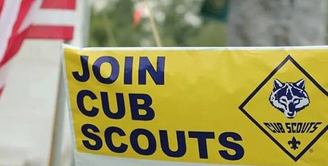 Cub Scout Recruitment Table, Cub Scout Recruiting Ideas, Scout Recruitment Ideas, Scouting Activities, Raingutter Regatta, Scouts Camping, Boy Scout Activities, Beaver Scouts, Cub Scout Crafts