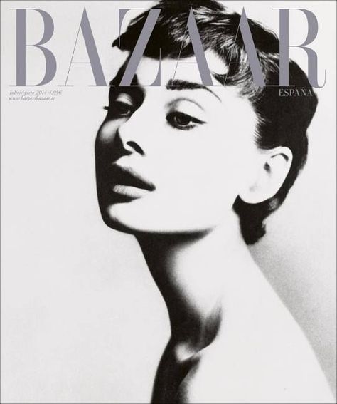 Audrey Hepburn - Harper's Bazaar Magazine Cover [Spain] (July 2014) Richard Avedon Photography, Richard Avedon, 짧은 머리, Studio Photo, Brigitte Bardot, Foto Inspiration, Harper's Bazaar, 인물 사진, White Photo