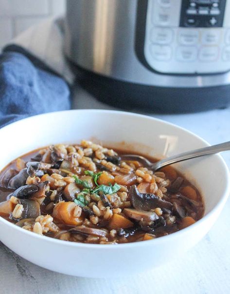 Mushroom barley soup made in an instant pot is the perfect soup for a cold day. It's made with fresh and wholesome ingredients, and it can be on your table in less than an hour even though it tastes like it's been simmering all day long!Be sure to make a double batch of this soup. It's easy to store in the refrigerator for a few days or in the freezer for up to three months. It freezes well and reheats well! Hearty mushroom barley soup is delicious and comforting Mushroom barley so… Hearty Vegetarian Soup, Soup For A Cold, Mushroom Barley, Mushroom Barley Soup, Leftovers Soup, Cold Soup, Barley Soup, Vegetarian Soup, Instant Pot Pressure Cooker