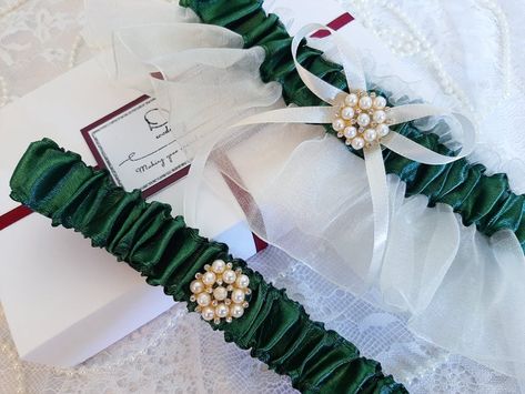 Green Wedding Garter, Garters For Wedding, Dark Green Wedding, Organza Bridal, Wedding Garter Blue, Bridal Garter Lace, Garter Wedding, Bridal Garters Set, Royal Blue Wedding