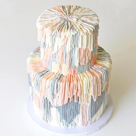 Cake Frosting Designs, Torte Creative, Painted Cake, 2017 Trends, Creative Wedding Cakes, Cake Maker, Torte Cupcake, Fall Wedding Cakes, Marble Cake