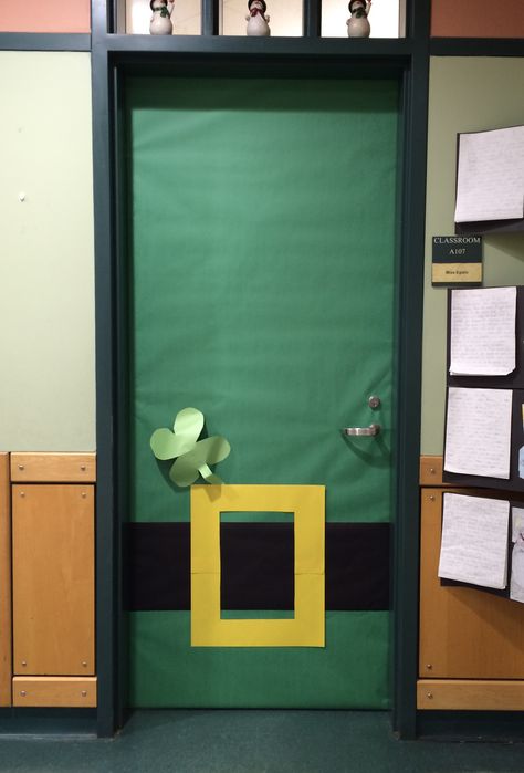 Leprechaun hat door for March St Patricks Day Hallway Decorations, Saint Patricks Day Door Decoration, Leprechaun Door Classroom, March Door Decorations Classroom St Patricks Day, Classroom Leprechaun Ideas, St Patricks Day Decorations Decor Ideas For Class Room, Saint Patricks Day Door Classroom, St Patricks Day Door Decorations Daycare, March Door Ideas For Classroom