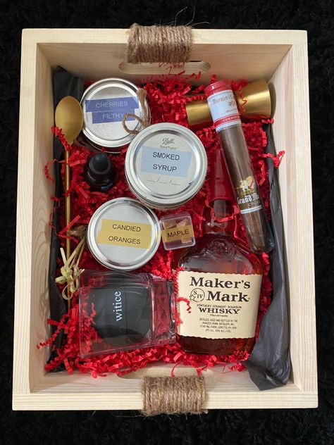 Old Fashioned Cocktail Gift Basket, Cocktail Gift Basket, Diy Cocktail Kit, Cocktail Gift Set, Cocktail Kit, Diy Cocktails, Cocktail Gifts, Diy Gift Set, Cocktail Kits