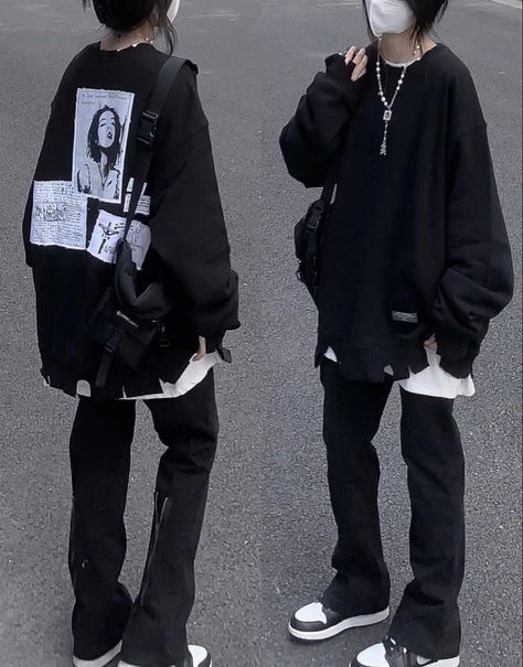 Baggie Hoodie Outfit, Tech Wear Aesthetic, Hoodie Layering, Baggy Outfit Ideas, Oversize Outfit, Japanese Street Wear, Hoodie Aesthetic, Outfits Hombre, Black Windbreaker