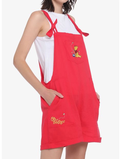 Pooh Dress, Disney Outfits Women, Mama Style, Hooded Dress, Red Tank Tops, Pooh Bear, Friend Outfits, Disney Winnie The Pooh, Disney Outfits