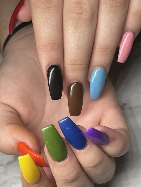 Muted Rainbow Nails, Pride Dip Nails, Pride Nails Simple, Simple Pride Nail, Pride Flag Nails, Pansexual Nails, Subtle Pride Nails, Pride Manicure, Pride Nail Art