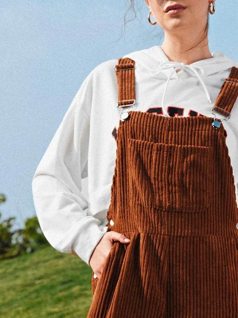 Patch Pocket Cord Overalls | SHEIN EUR Overalls Aesthetic, Cord Overalls, Outfits Gorditas, Overalls Fashion, Cute Fit, Closet Fashion, Clothing Hacks, Hijab Outfit, Tulum