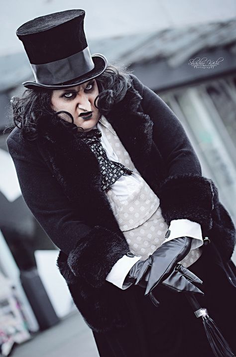 Oswald Cobblepot - Le Pingouin - Batman - Gotham - Dc Comics - Guys Cosplay, Penguin Batman, The Penguin Batman, Penguin Costume, Oswald Cobblepot, Dc Comics Cosplay, Batman Cosplay, Batman Costume, Villain Costumes