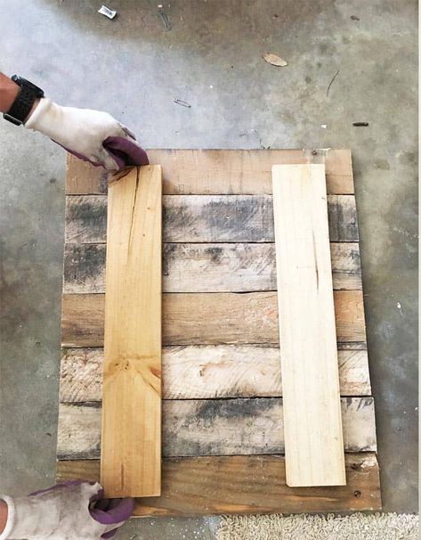 Diy Pallet Picture Display, Wooden Pallet Picture Display, Wood Pallet Picture Display, Pallet Picture Display Graduation, Pallet Photo Board, Diy Picture Board, Pallet Photo Display, Pallet Picture Display, Hockey Projects