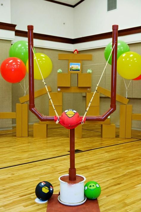 Christina this is all Kyle lol   Angry Bird Party - THIS IS HAPPENING, would be cool for a carnival game too!! Angry Bird Party, Fall Festival Games, Bird Birthday Parties, Fall Carnival, Festival Games, Video Games Birthday Party, Angry Birds Party, School Carnival, Bird Party