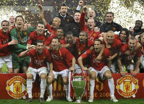 Memories of champions league 2008 winning team!! GGMU Manchester United Champions League, Mufc Manchester United, Manchester United Champions, Manchester United Old Trafford, Manchester United Images, Manchester United Team, Manchester United Wallpaper, Manchester United Fans, Manchester United Soccer