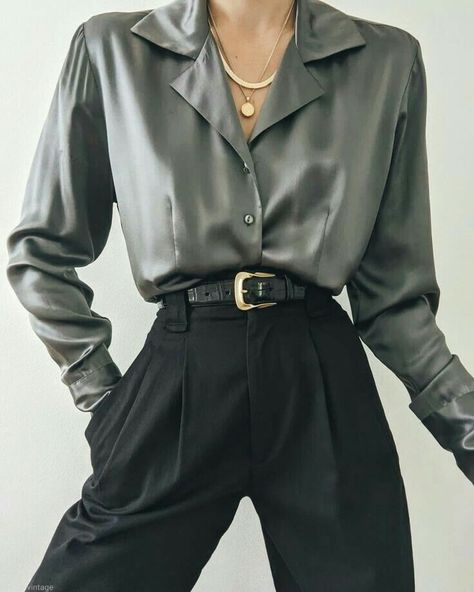 Blouse And Black Pants, Office Top, Grace Jones, Woman Suit Fashion, Prom Outfits, Satin Blouse, Mode Inspo, Looks Chic, Satin Silk