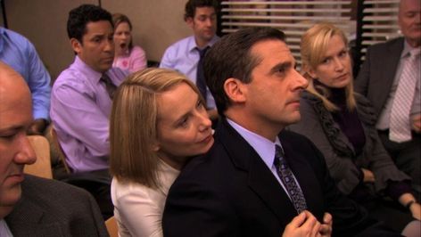 Holly The Office, Holly And Michael, The Office Icons, The Office Ryan, Amy Ryan, The Office Characters, Office Icon, The Office Show, Best Couple Pictures