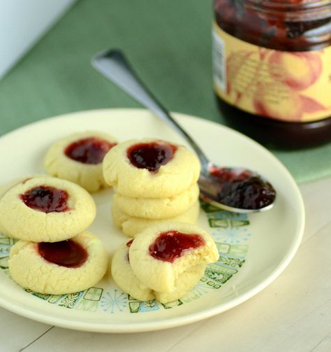 Sugar Plum Thumbprint Cookies Sugar Plum Cookies Christmas, Sugar Plum Recipes Baking, Sugar Plum Danish Recipe, Sugar Plum Cookies, Sugarplum Cookies, Plum Cookies, Plum Desserts, Sugar Plum Recipes, Plum Dessert