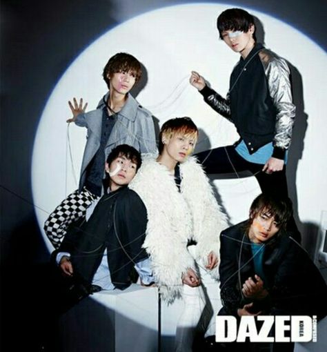 SHINee Ring Ding Dong era <3 Shinee Ring Ding Dong Era, Shinee Poster, Shinee Ring Ding Dong, Ring Ding Dong, Dazed Confused, Dazed Magazine, Shinee Debut, Shinee Onew, Shinee Minho