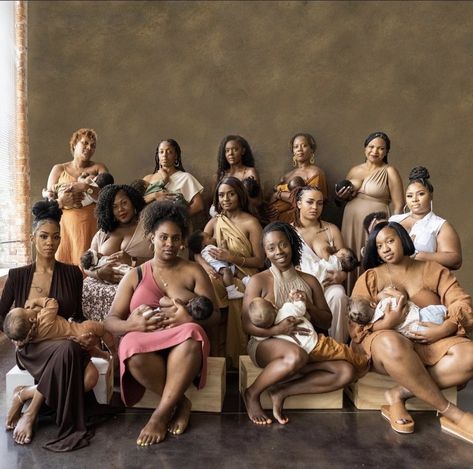 Blk Vintage Luxe on Tumblr Kylie Pregnant, Breastfeeding Week, Plus Size Posing, Black Motherhood, Feminine Energy Aesthetic, Mom Bod, Beautiful Person, Black Culture, Mom Blogs