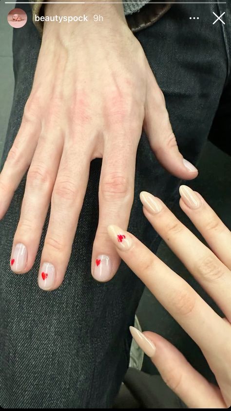 Boyfriend Girlfriend Matching Nails, Matching Heart Nails, Nail Ideas For Couples, Snow Globe Nails, Winter Nail Art Designs, Matching Nails, Asian Nails, Winter Nail Art, Winter Nail