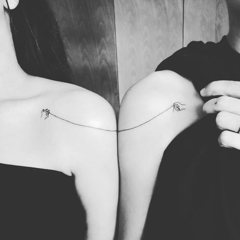 Unique, powerful, simple and meaningful matching couple tattoo designs that would convince you that you need one of those too. Fineline Couple Tattoo, Tatoos Couple Relationships, Couple Goal Tattoos, Couple Tattoos Cute, Wedding Anniversary Tattoo, Tattoos Parejas, Couple Tattoos Small, Tattooed Couples, Unique Couple Tattoos