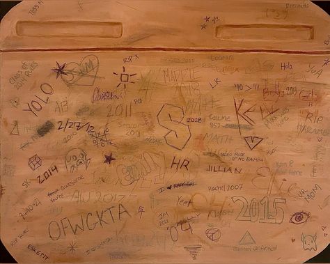 Painting, art aesthetic, art idea, art inspo, 2010s, 2000s older brother core, high school aesthetic, desk graffiti, school desk painting School Desk Graffiti, 2000s School Aesthetic, Early 2000s High School, Delinquent Aesthetic, Locker Aesthetic, High School Nostalgia, 2000s High School, Middle School Aesthetic, Older Brother Aesthetic