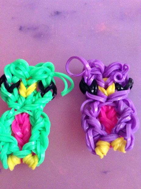 Monster Tail Loom, Rubber Band Charms, Loom Band Patterns Instructions, Rainbow Loom Animals, Loom Animals, Loom Bands Tutorial, Loom Band Patterns, Rainbow Loom Rubber Bands, Rainbow Loom Patterns