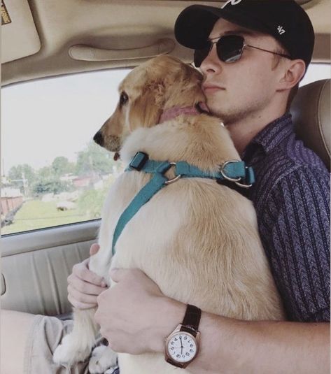 Drew Starkey, Hottest Guy Ever, Having A Crush, Celebrity Crush, A Dog, Actors & Actresses, Rayban Wayfarer, Square Sunglass, It Cast