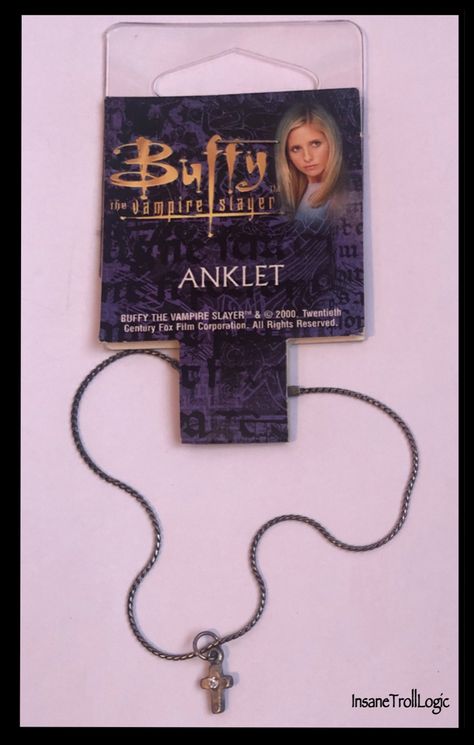 Buffy Clothes, Buffy Summers Earrings, Buffy Jewelry, Spike Aesthetic Buffy, Spike Cosplay Buffy, Buffy The Vampire Slayer Necklace, Sarah Michelle Gellar Buffy, Fandom Jewelry, Vampire Shows